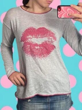 Orly Kiss Sweater
